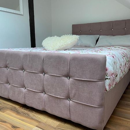 Bequemes Einzelzimmer Im Herzen Von Kassel Exteriör bild