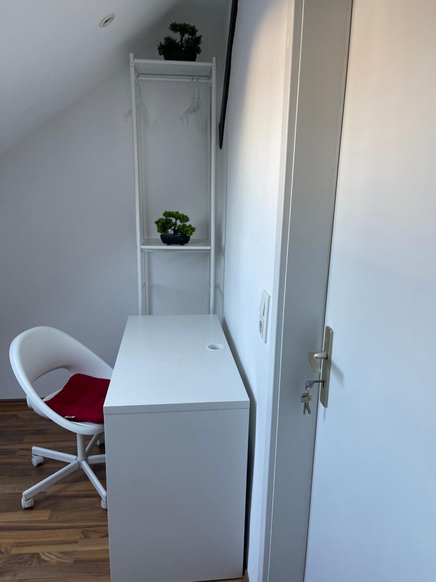 Bequemes Einzelzimmer Im Herzen Von Kassel Exteriör bild